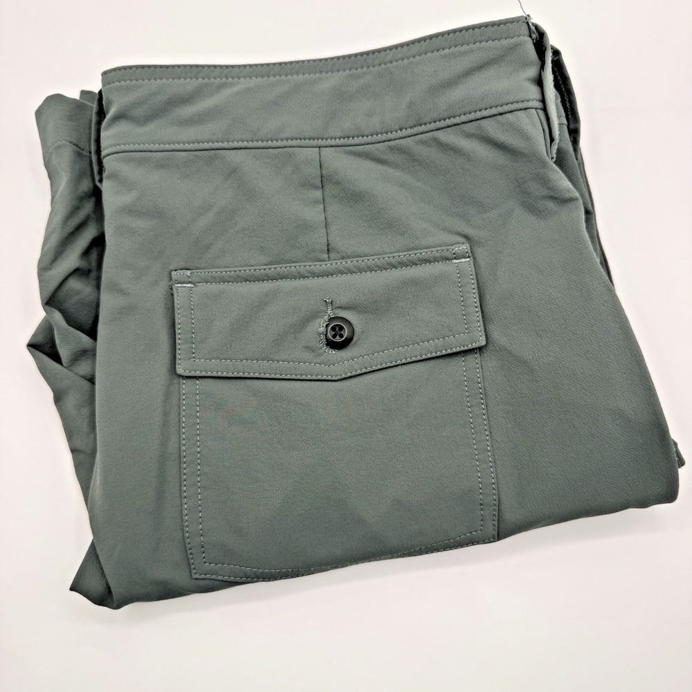 American Giant Brigade Shorts Men's 35x9" Performance Stretch‎ Hiking Athleisure